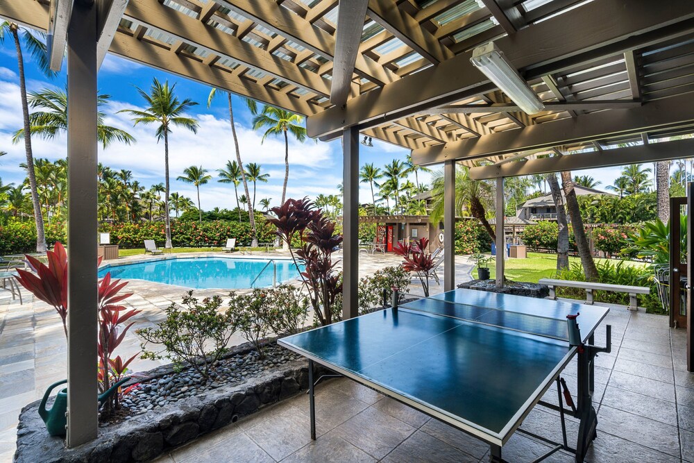 Fairway & Ocean Views - Updated Top Floor - AC- Vrkcv
