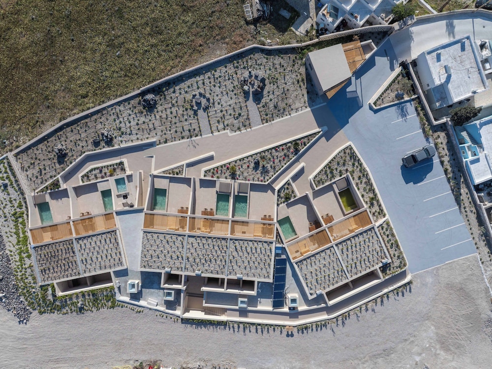 Illusion Suites