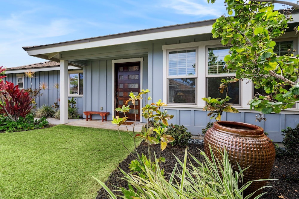 Hawaiian Unit - Outdoor Private Pool - Central AC - Vrkcv