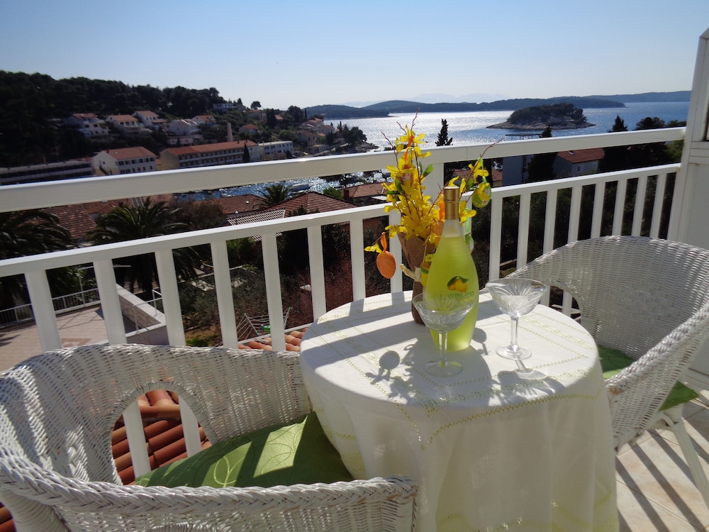 Photo 30