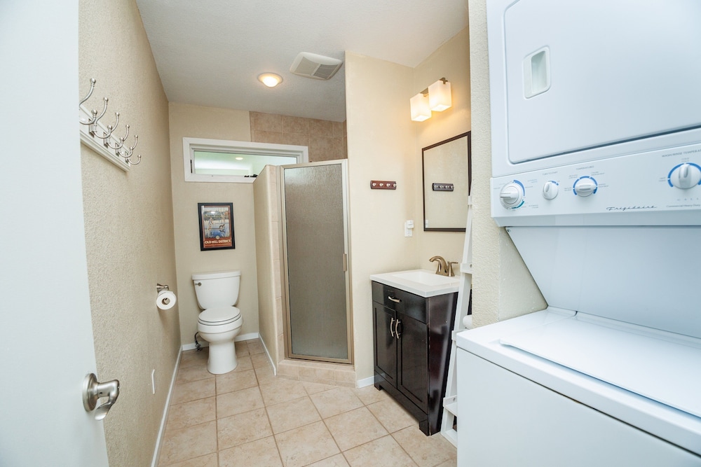 Tan Oak 15 4 Bedroom Home