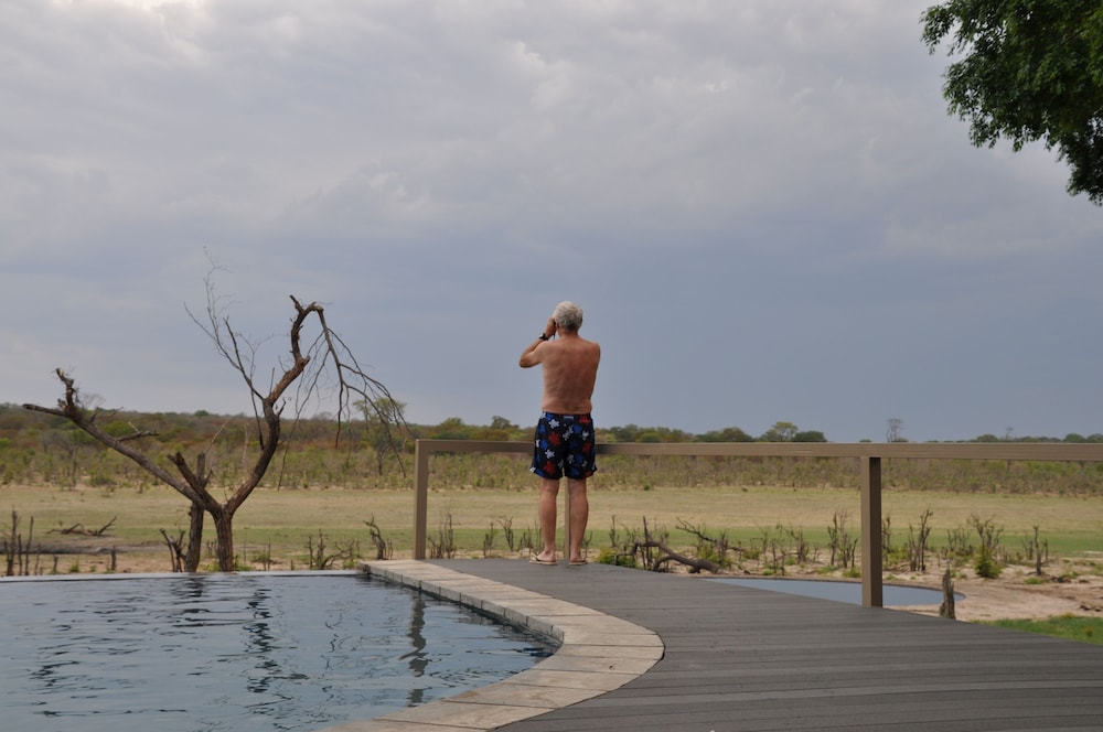 Chamabondo Tented Camp
