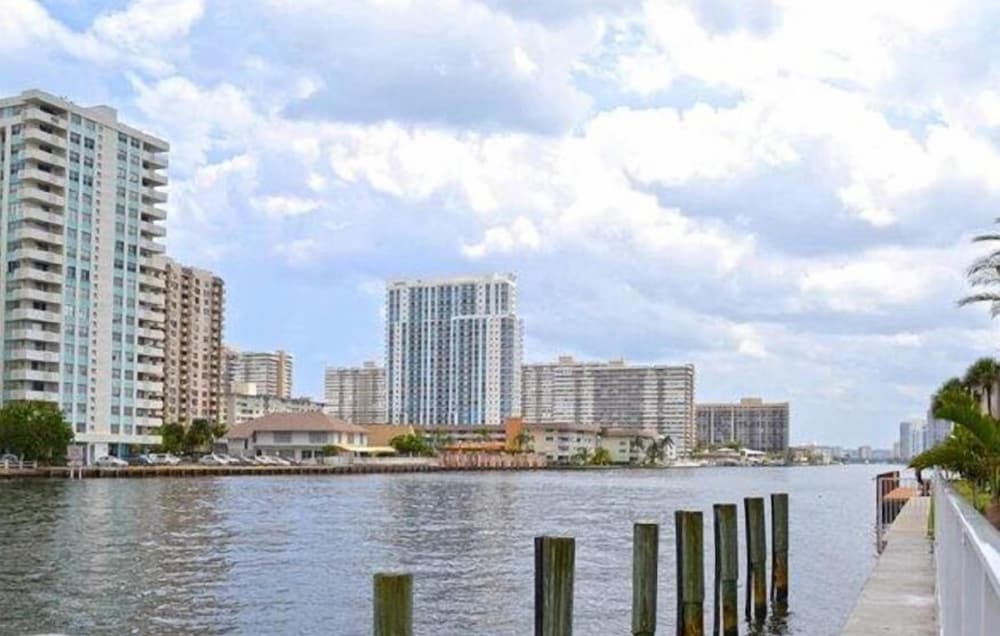 Bwalk Resort Rentals