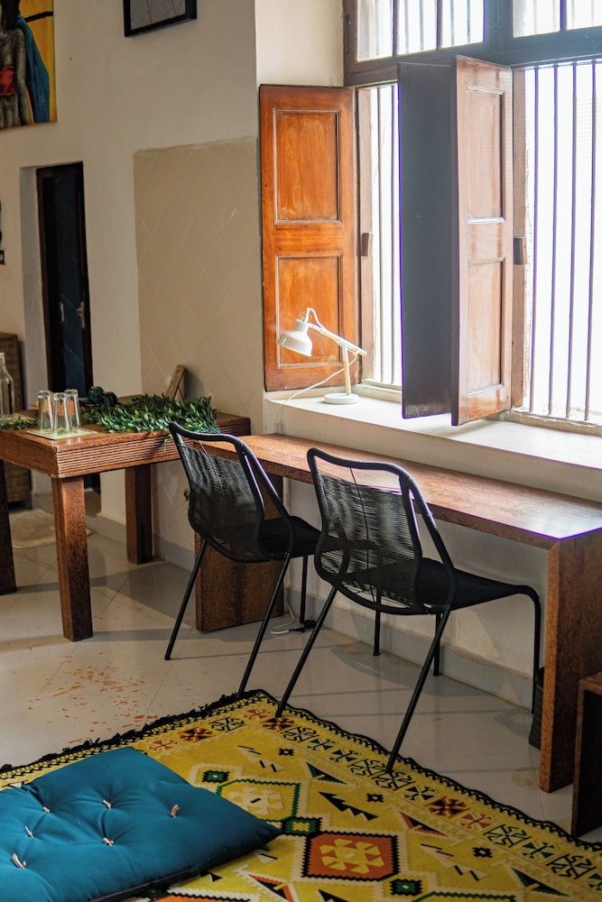 Tarawanda House By Stawi