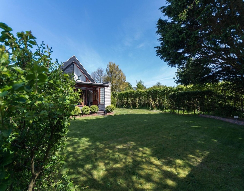 Bungalow in North Holland Coast