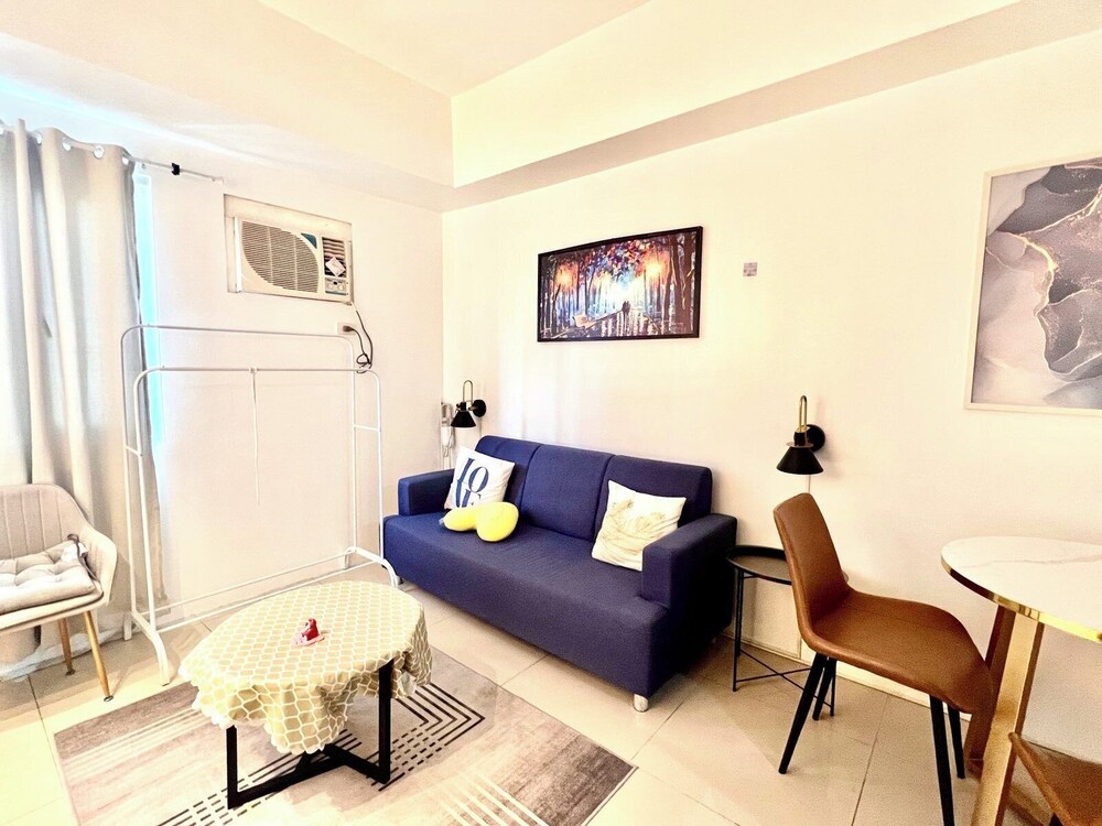 Makati Center Prime Accommodations