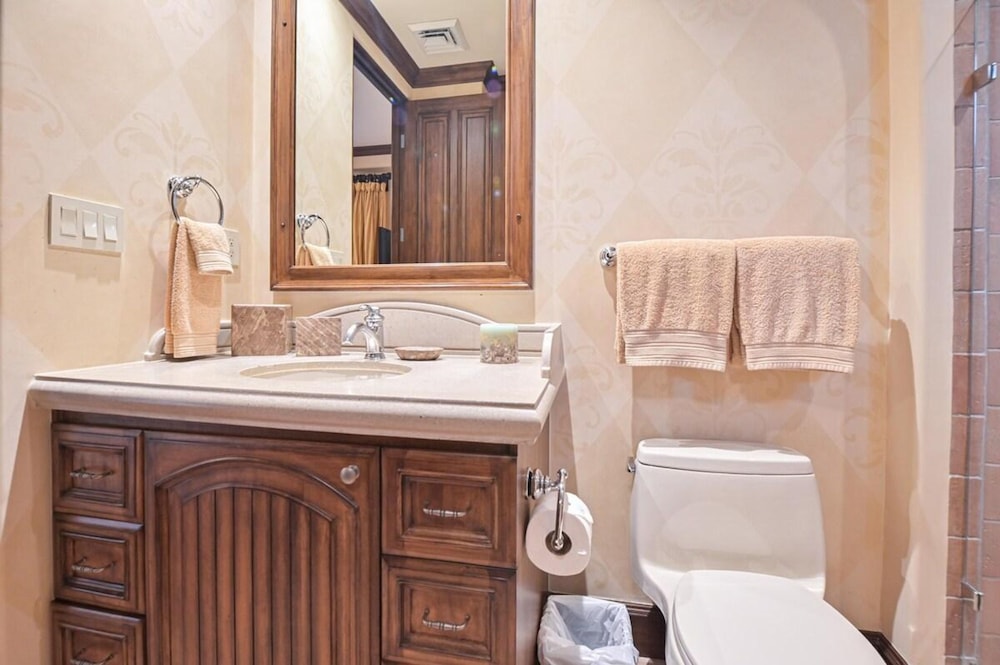 CR Luxury Montebello 3F 3 Bdrm