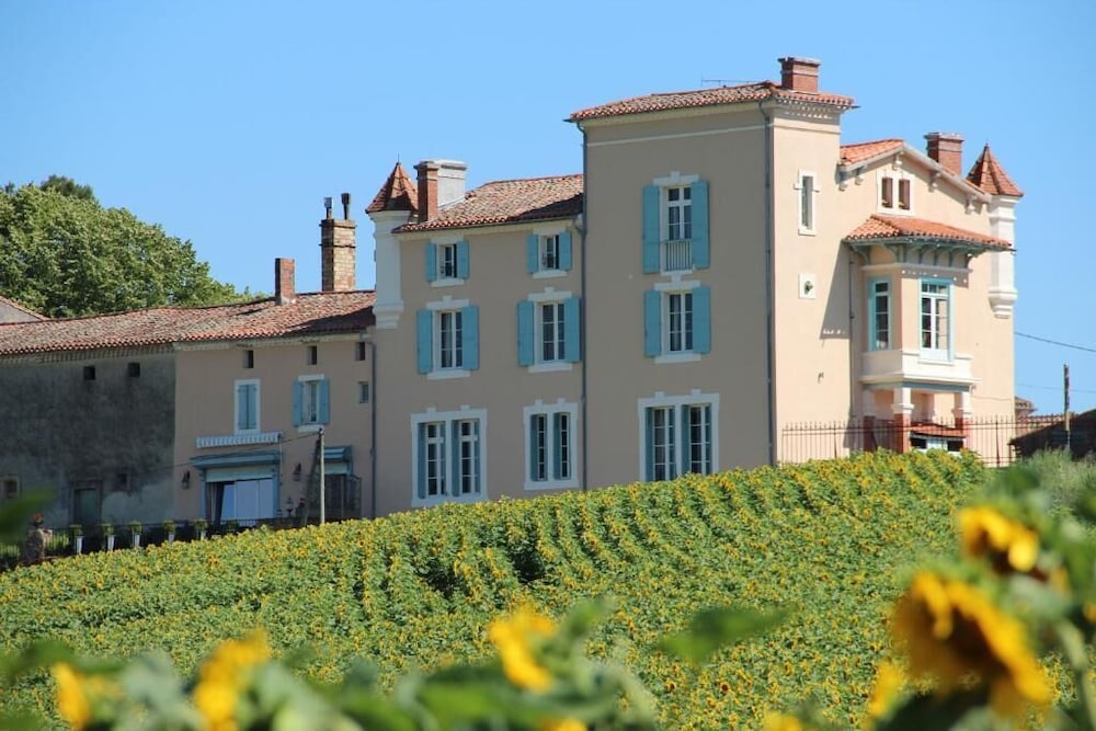 Château Coquelicot