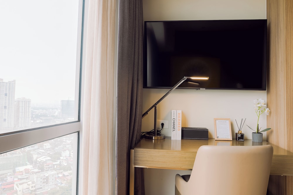 Hotel Residences at Acqua