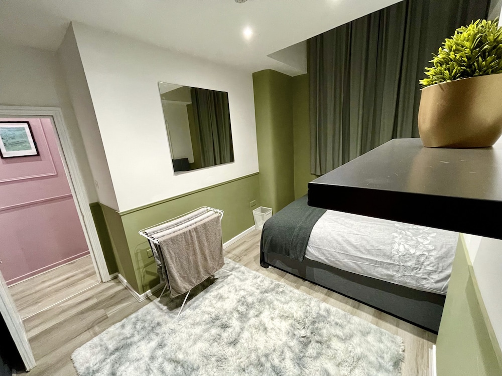 Stunning and Modern Apartment in Liverpool view 3