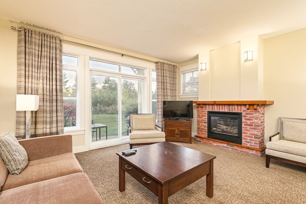 Rivergrass Condos