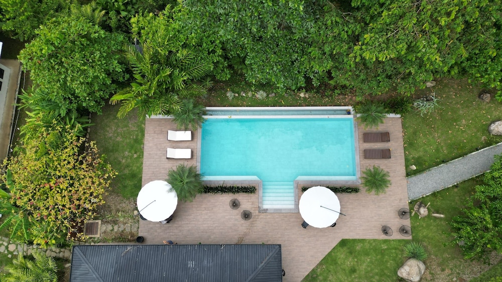 Jungle River Resort - Adults Only