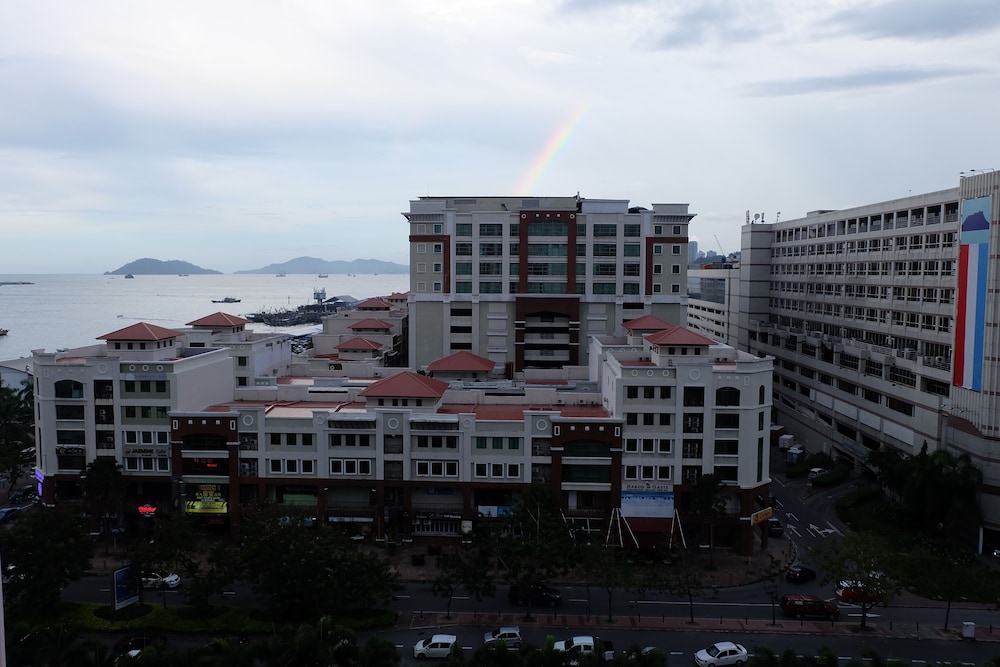 North Borneo Paradise @ Marina Court Resort Condo