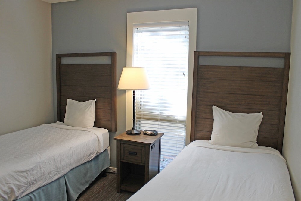 7th Mtn 823f 3 Bedroom Condo