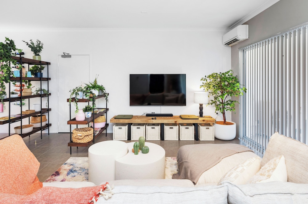 The Swan Sepal - 2bdr - Ellenbrook
