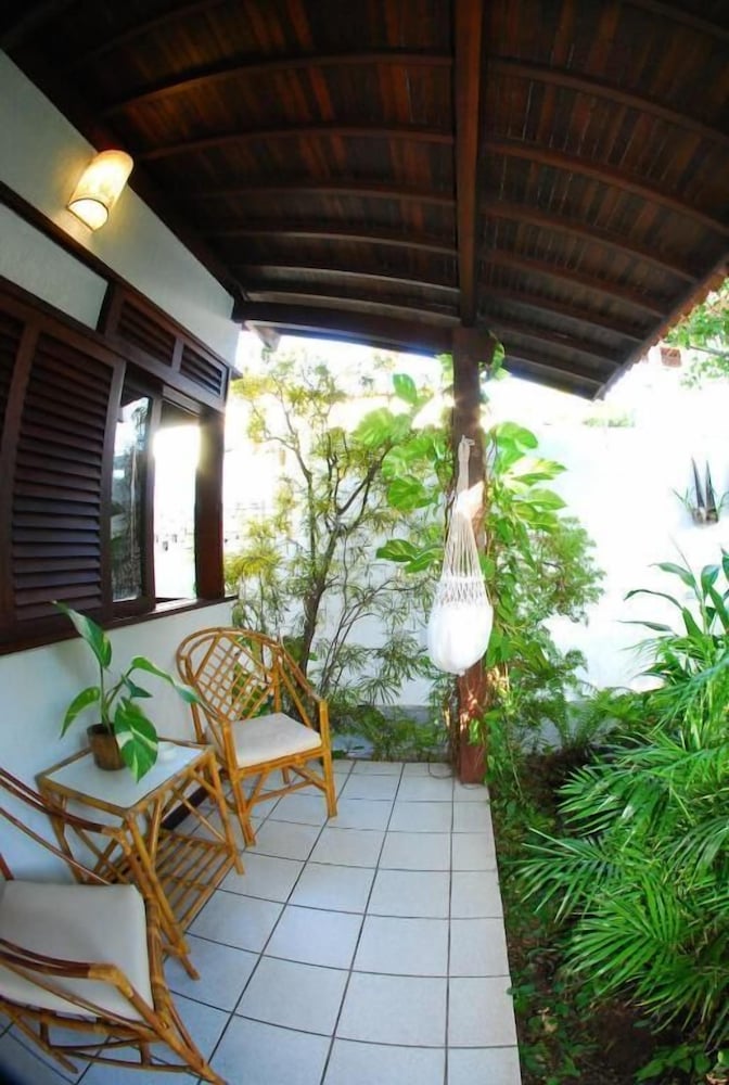 POUSADA CASTANHEIRA