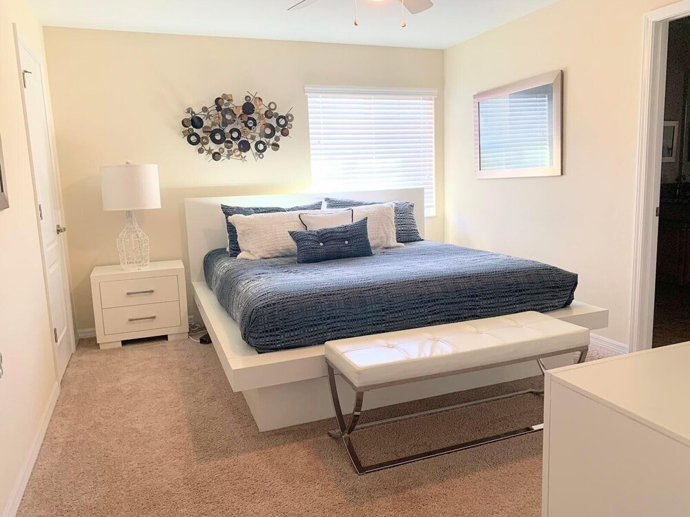 Paradise Palms Resort, Just Minutes From Disney!!!!