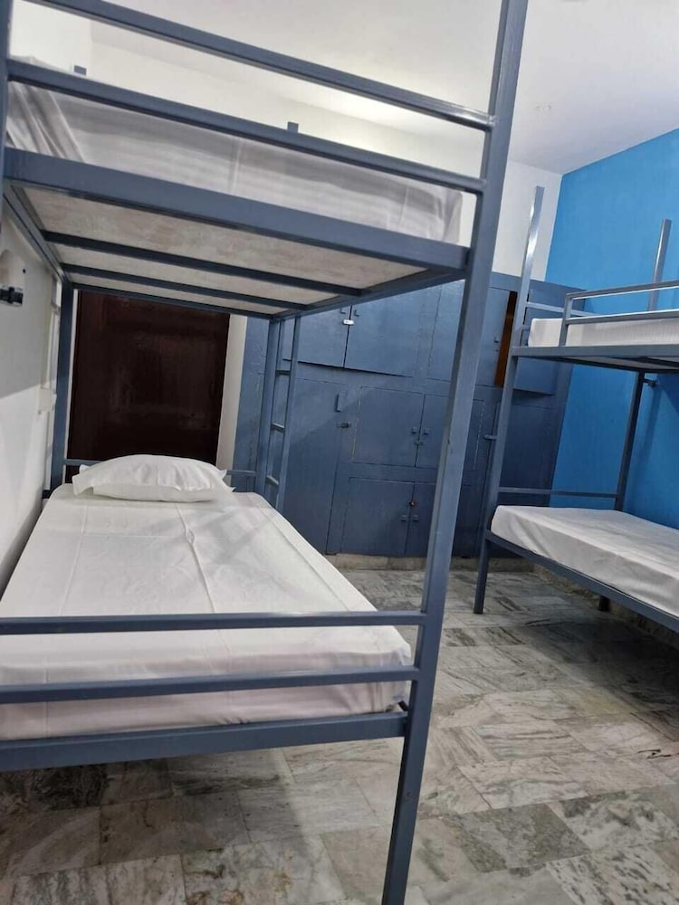 TNC Lucknow by The Nomad Cave Hostel