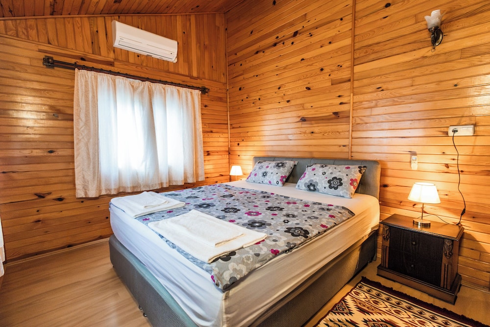 Tatil Evi Dilek Çıralı