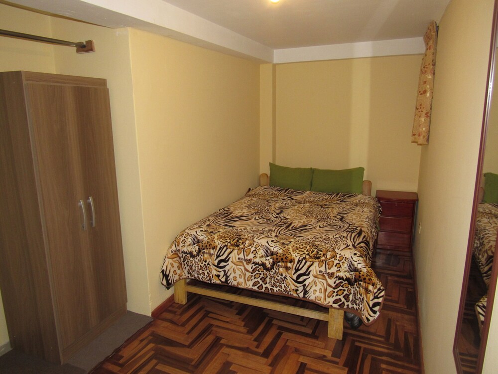 Amigos Del Mundo Guesthouse