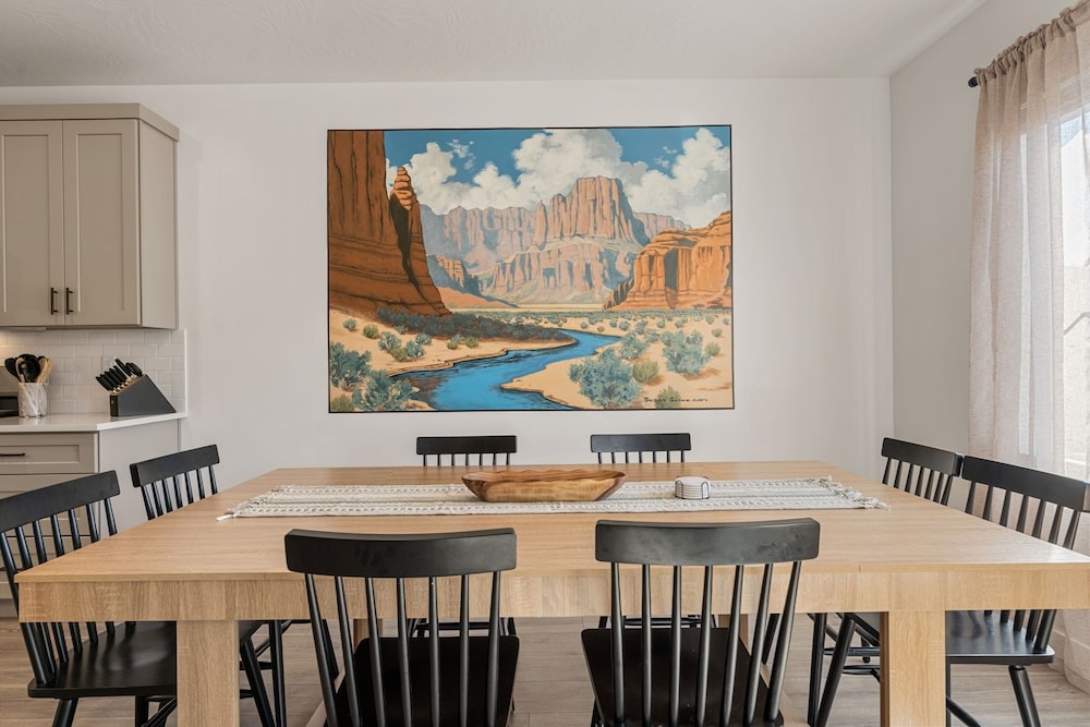 Adventure Basecamp 4 Bedroom Townhouse