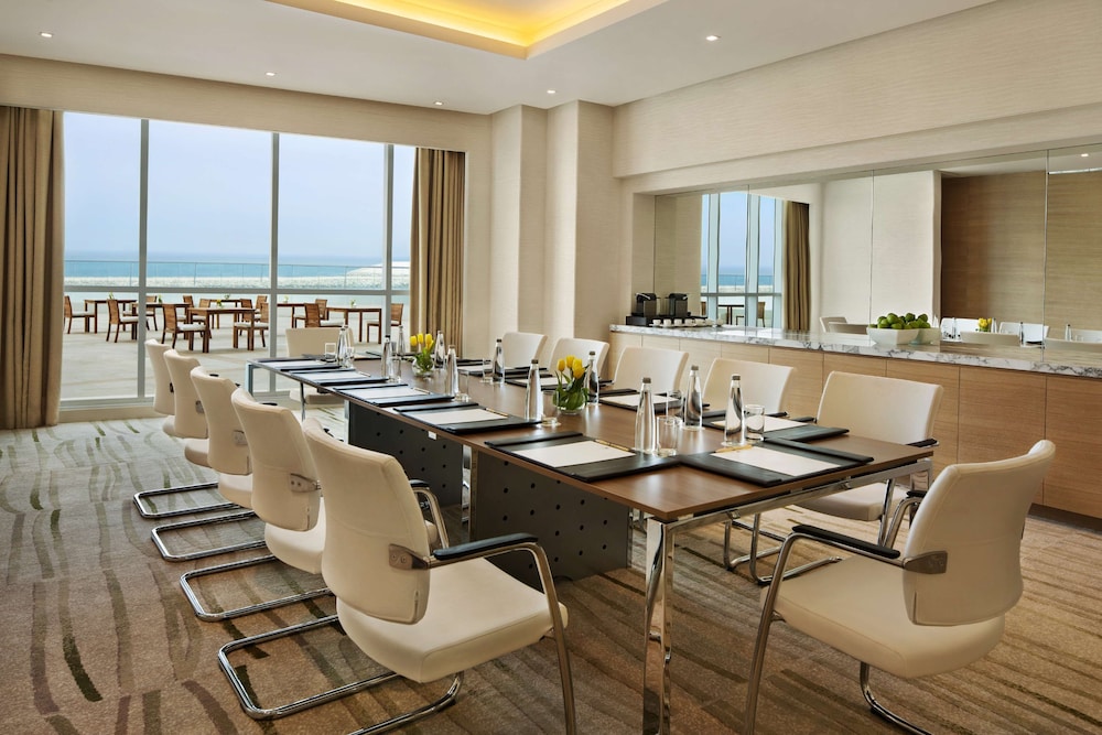 DoubleTree by Hilton Dubai - Jumeirah Beach