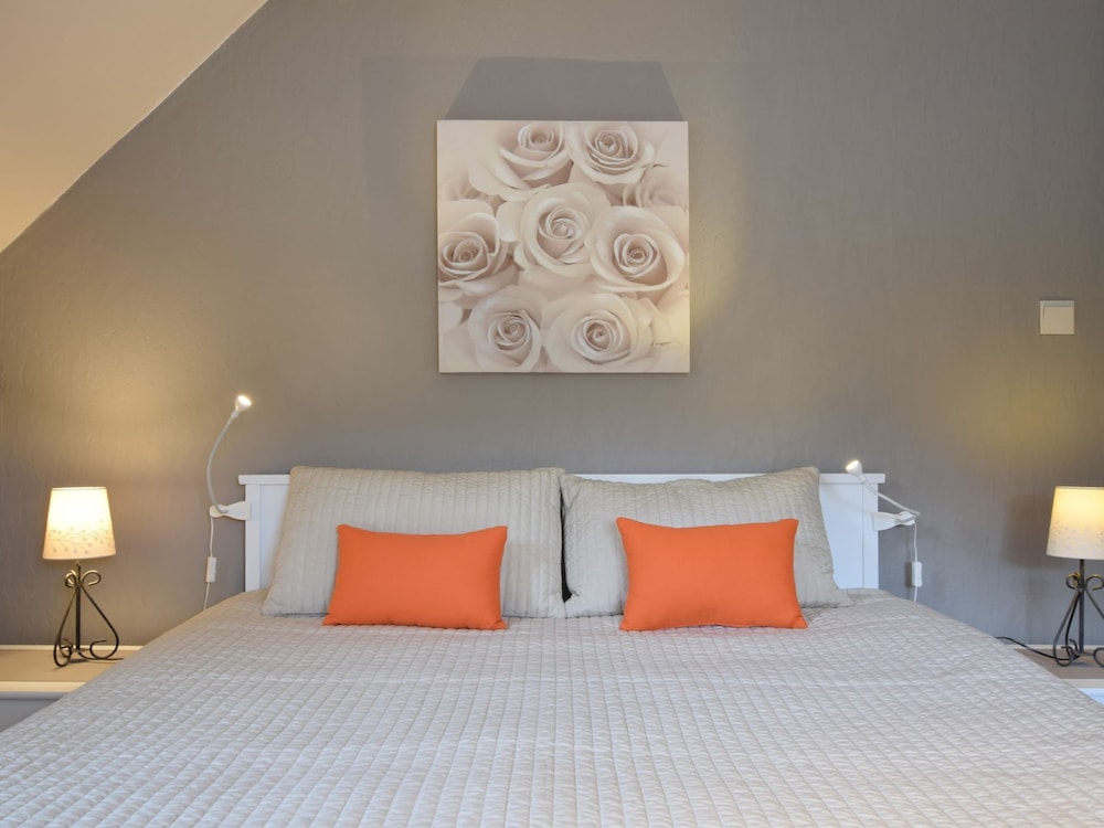 Cozy Family Holiday Home view 2