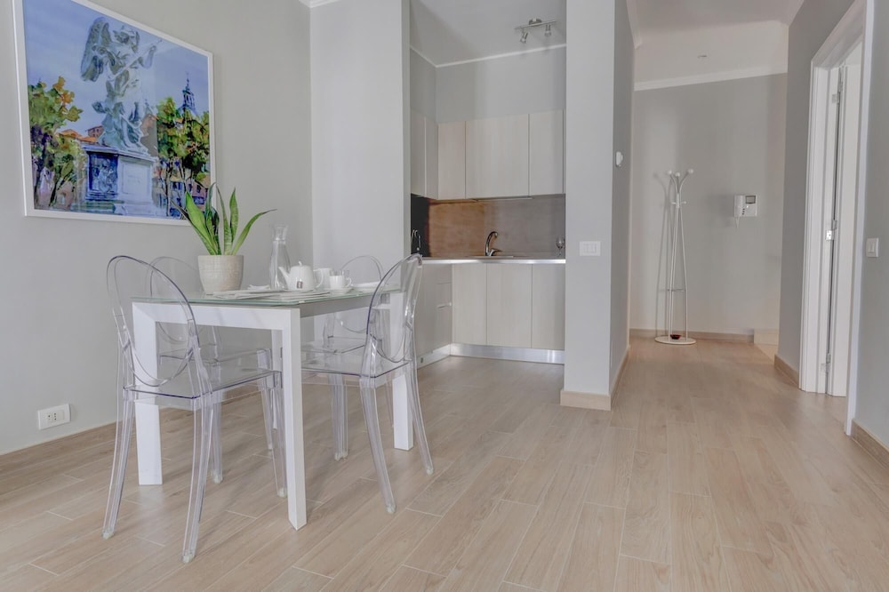 A2 Piazzetta Margutta - A2 - My Extra Home