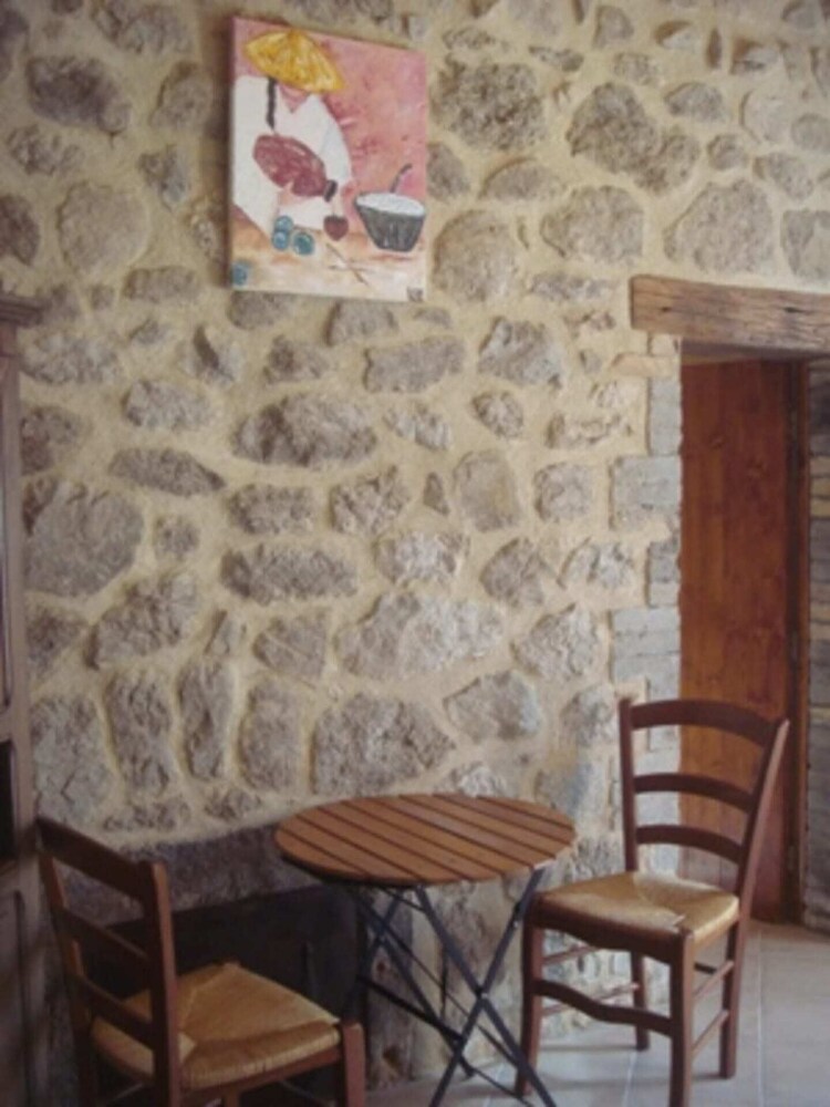 Photo 46