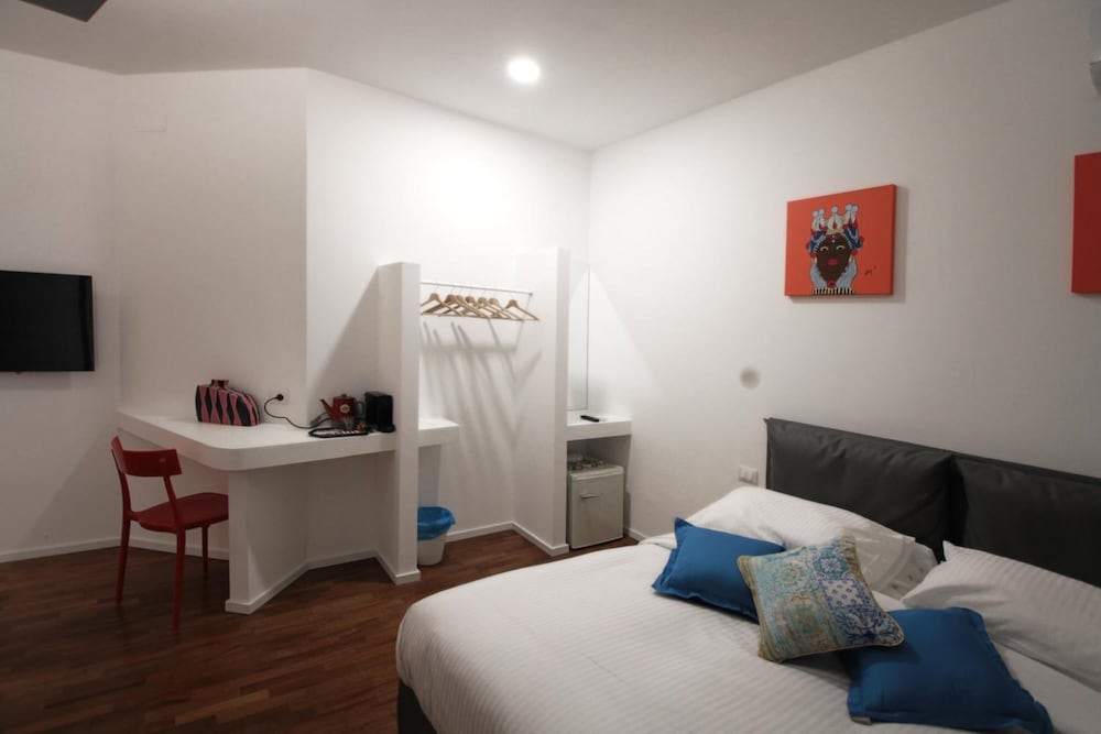 Iperbole Suite photo 3