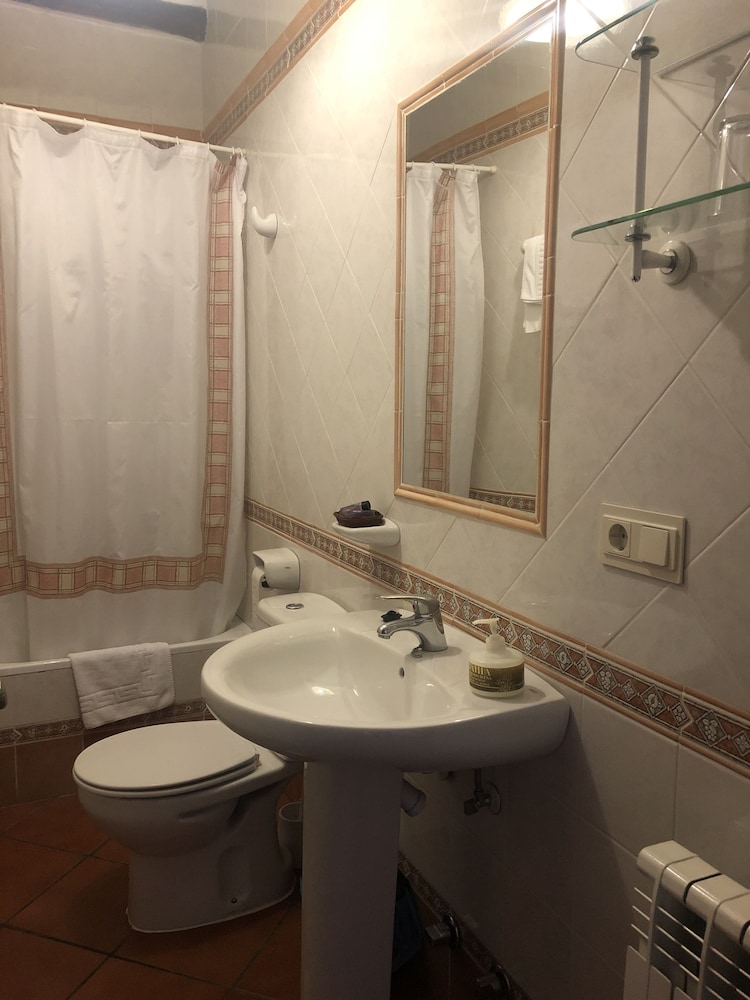 Hostal Poqueira