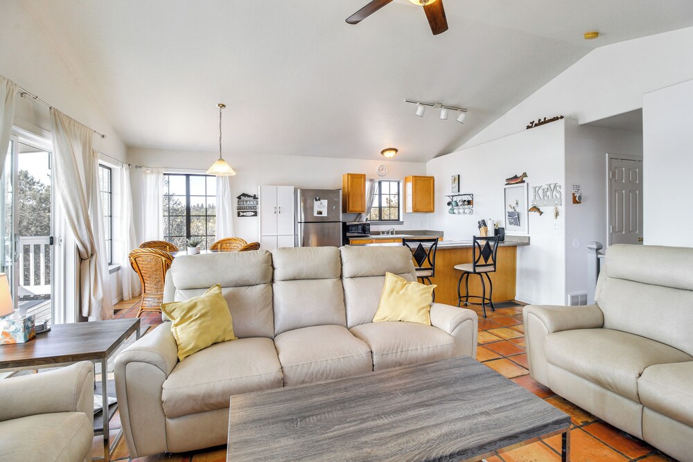 Firelit Nights By the Lake: Cozy Show Low Retreat