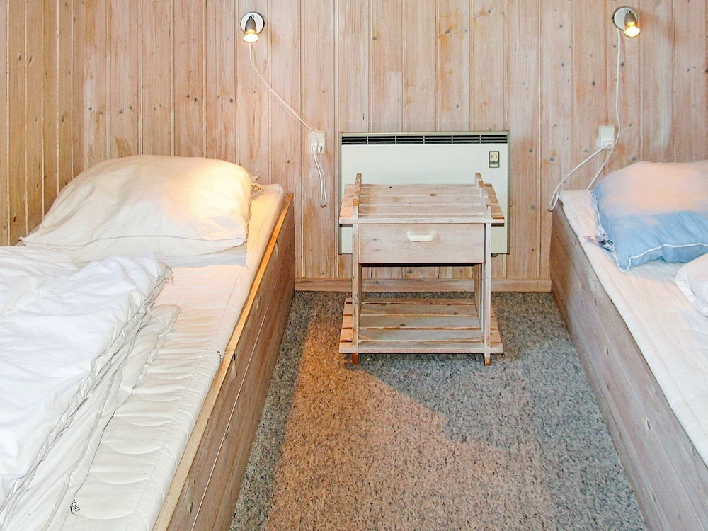 Rustic Holiday Home in Idestrup near Sea view 4