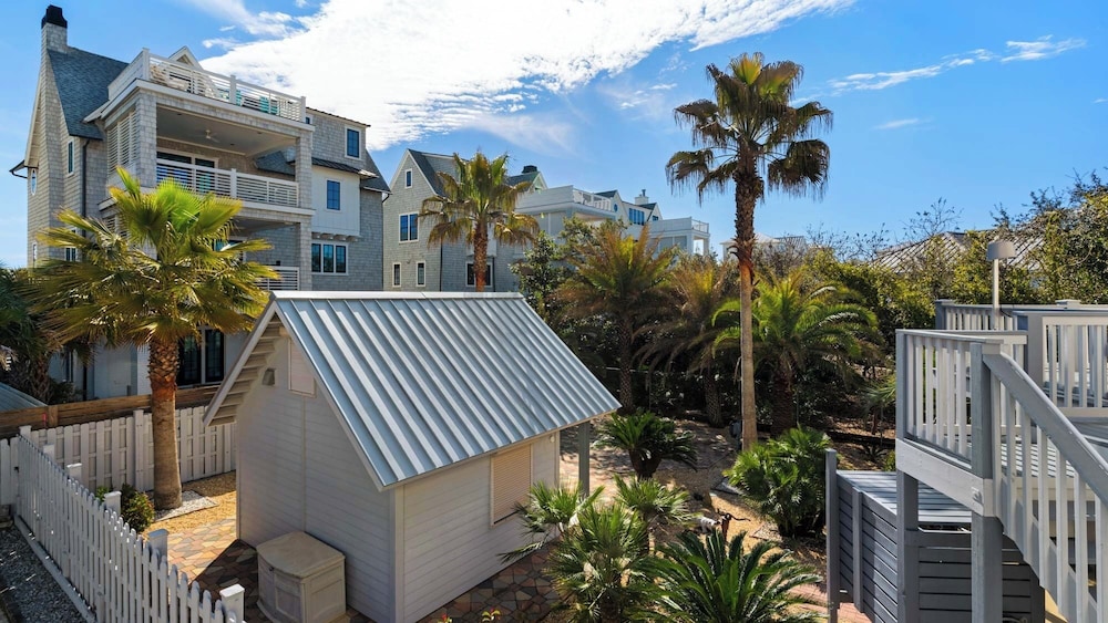 Palm Sounds: Gulf Views & Easy Beach Access!