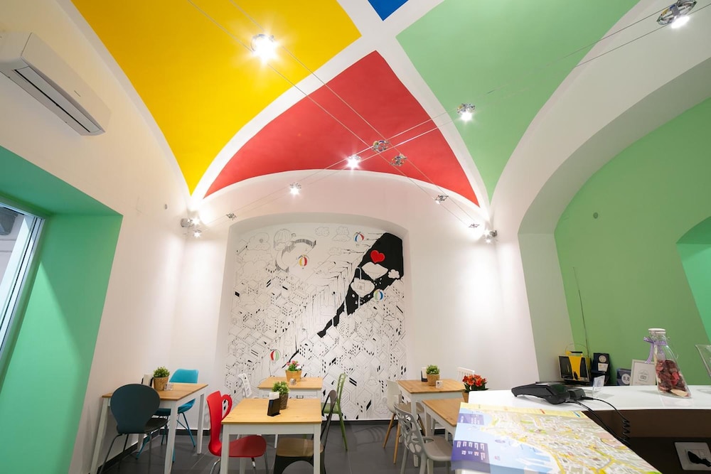 Le 4 Stagioni Dante H Napoli Centro by ClaPa Group Dislocated Hospitality