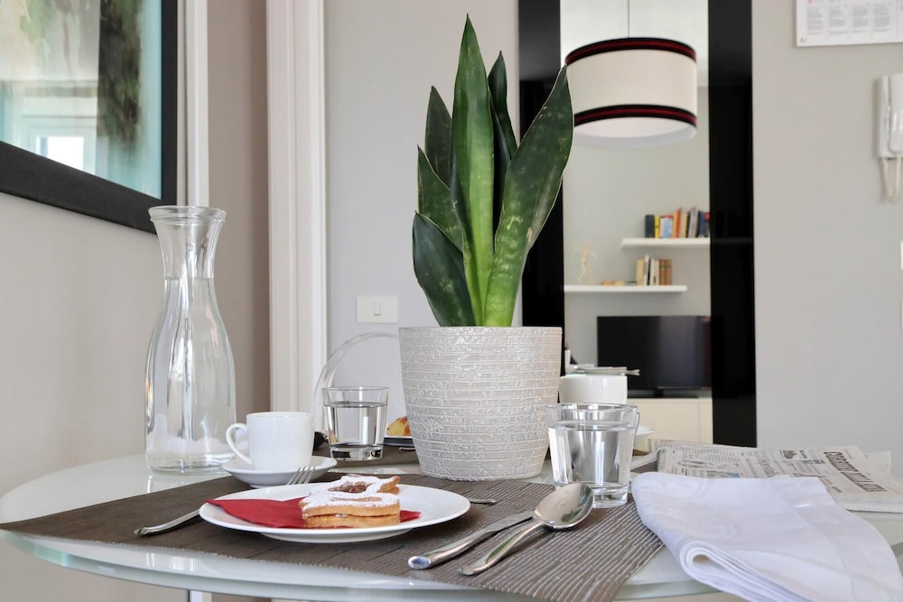 A8 Piazzetta Margutta A8 - My Extra Home
