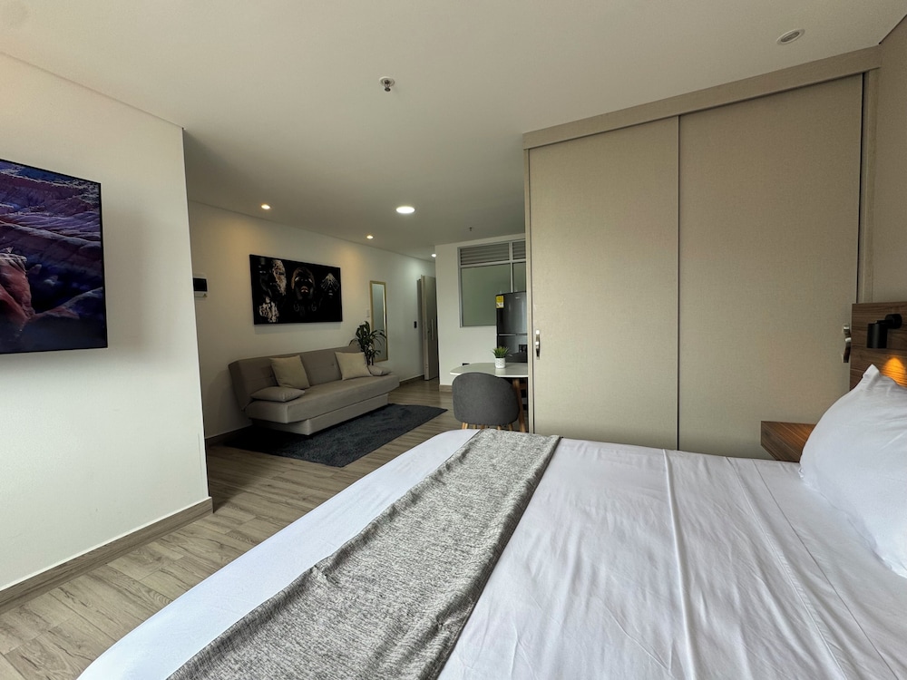 Torre Zurich Luxury