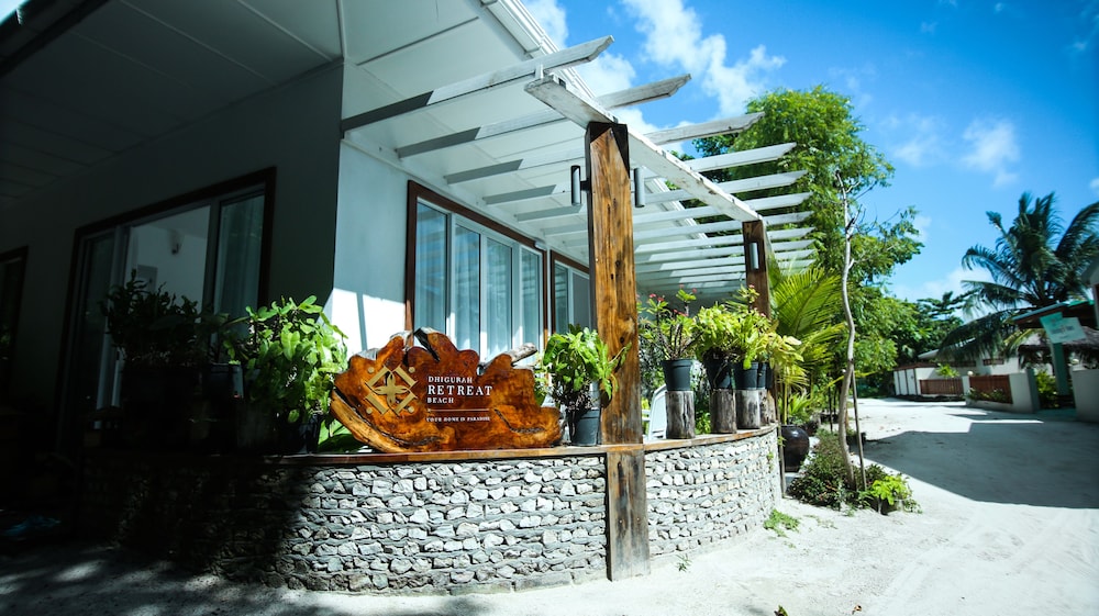Dhigurah Retreat Beach