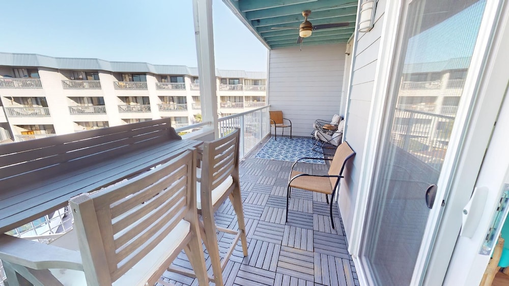 Bay View Villas 2 by Tybee Vacation Rentals