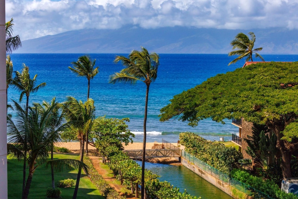 NEW KBM Resorts Free CAR Kaanapali Shores 6th Floor Ocean View Suite Steps to Pool and Beach Ks-616