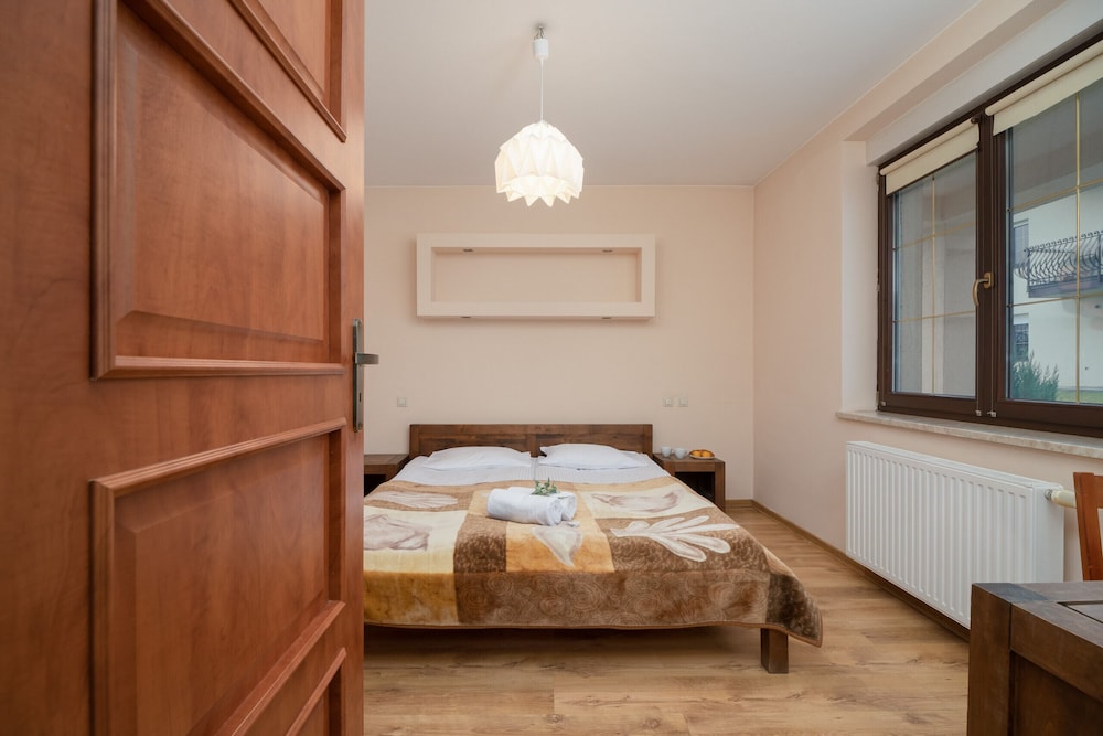 Apartment Wisła-malinka by Renters view 4