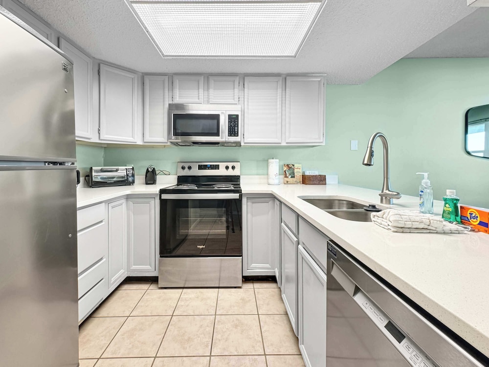 The Perfect Spot Condo for 8!