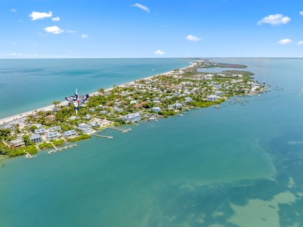Ventura Captiva 2b 3 Bedroom Condo