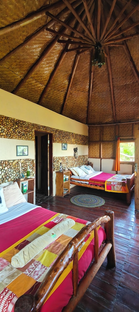 Agandi Uganda Eco-lodge