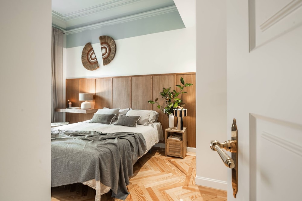 Papua - 2 Bedrooms and gym in Almagro