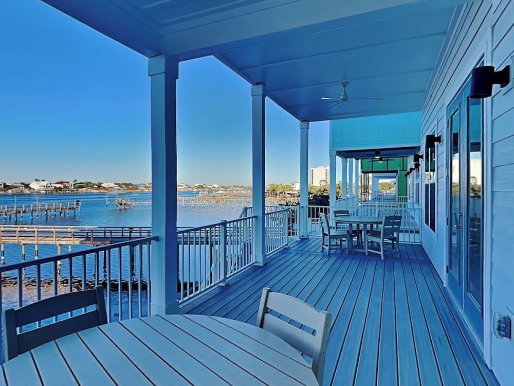 Yacht Harbor House by Southern Vacation Rentals