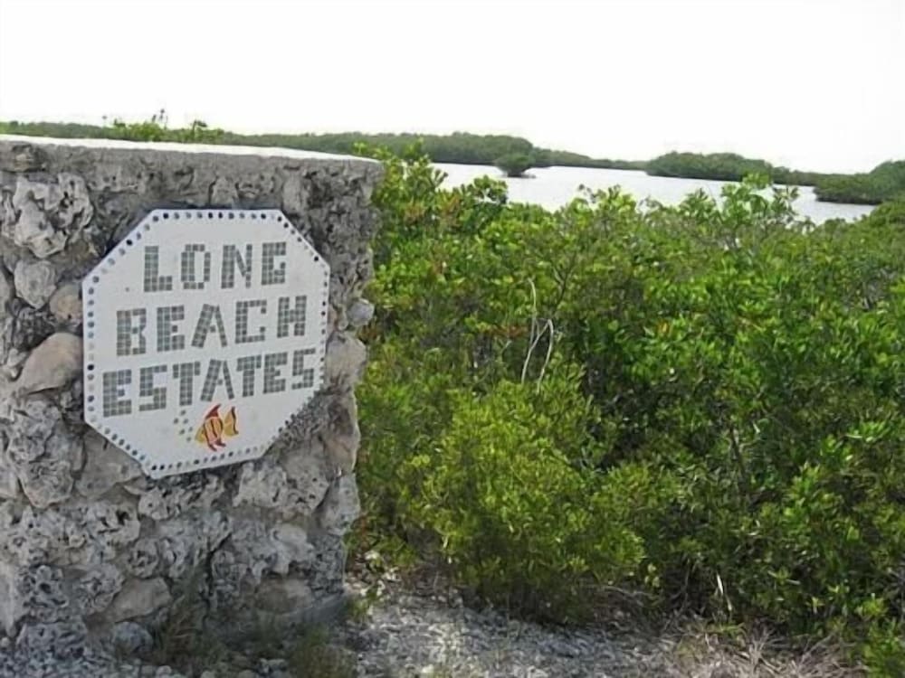 Barnacle Resort
