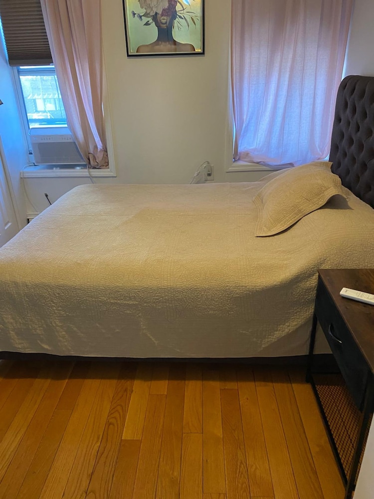 Prime Murray Hill 2 BR Gem