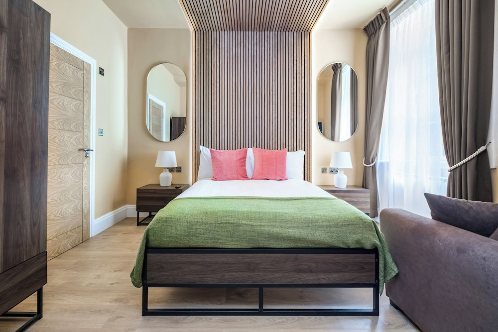 Luxury Apartment in Marylebone WITH AC view 2