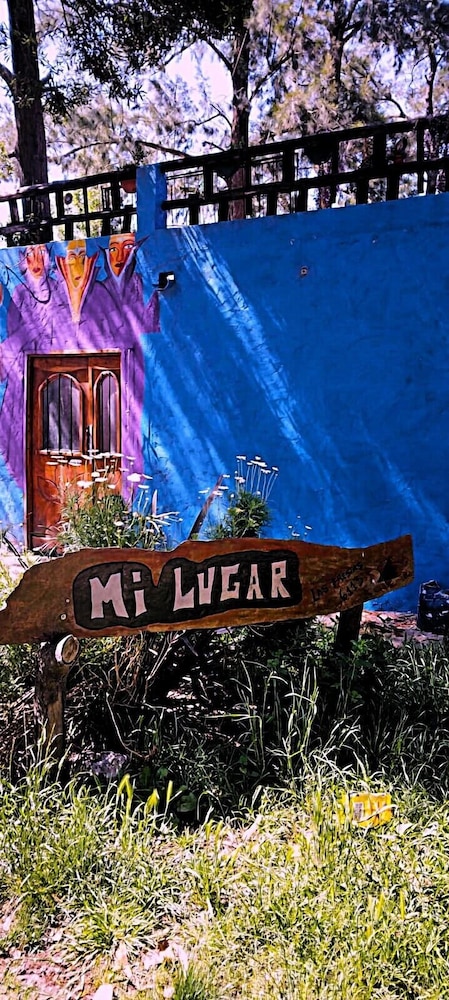 hostel mi lugar